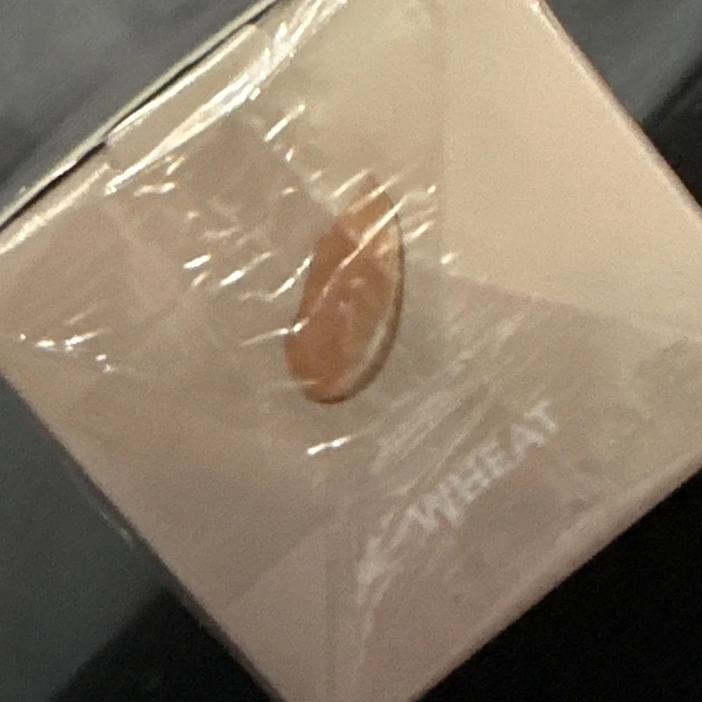 NEW Sheglam Skinfinite‎ Hydrating Foundation, Wheat